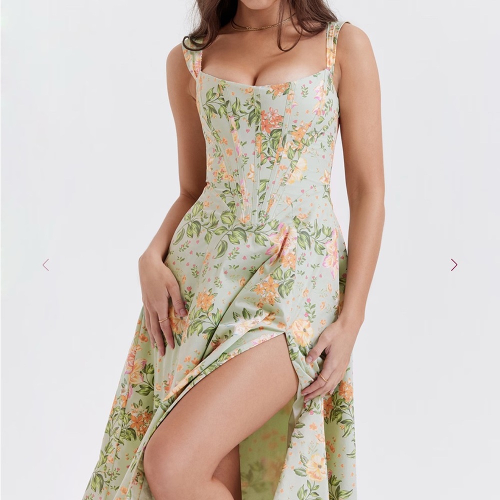 House of CB SAIRA
Light Jade Print Midi Sundress